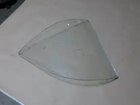 B148gt Auto City Classic 1950 1951 1952 Pontiac 2 Door Hardtop Rear Window Glass Left Curve Piece Nice B148gt Auto City Classic 1950 1951 1952 Pontiac 2 Door Hardtop Rear Window Glass Left Curve Piece Nice