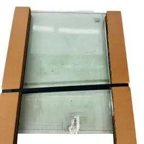 00097040 Blue Bird Xyg Driver Side Laminated Tinted Glass Dot-825 For Bus