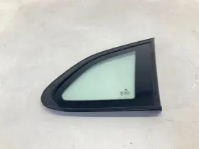 2-991-376 Bmw 12-15 E84 X1 Rear Right Passenger Quarter Window Glass Oem