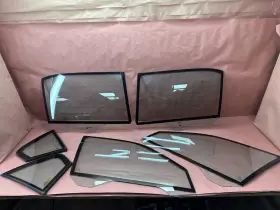 51328218365 Bmw E38 750il 740i V12 Front And Rear Door Window Double Glass Set Oem 140k Miles 51328218365 Bmw E38 750il 740i V12 Front And Rear Door Window Double Glass Set Oem 140k Miles