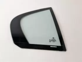 51357130362 Bmw 2006-2011 325i Rear Passenger Back Door Vent Glass Window Oem