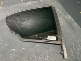51357311246 Bmw 11-16 5-series F10 Rear Right Passenger Side Door Window Quarter Glass