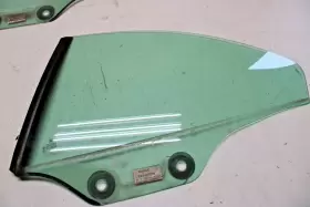 7290495 Bmw 14-20 F33 F83 M4 Convertible Rear Left Driver Quarter Window Glass Oem