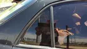 10318393 Buick 97-04 Regal Passenger Right Rear Vent Window Back Door Glass With Frame Oem 10318393 Buick 97-04 Regal Passenger Right Rear Vent Window Back Door Glass With Frame Oem