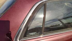 Buick 12371638 92-99 Lesabre Passenger Right Rear Vent Window Back Door Glass With Frame