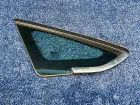 13369191 Buick 2016-2019 Cascada Front Right Small Vent Quarter Glass Oem