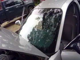 270-05590a Buick Windshield Glass With Upper Shade Band Fits 05-07 Allure 3740461 270-05590a Buick Windshield Glass With Upper Shade Band Fits 05-07 Allure 3740461