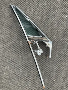 5719310 Cadillac 1965 1966 Deville Convertible Right Vent Window Oem 65 66 Tinted Rh 5719310 Cadillac 1965 1966 Deville Convertible Right Vent Window Oem 65 66 Tinted Rh