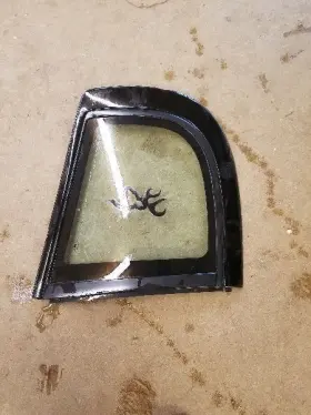 284-05433r Chevrolet Passenger Right Quarter Glass Fits 95-99 Monte Carlo 284-05433r Chevrolet Passenger Right Quarter Glass Fits 95-99 Monte Carlo
