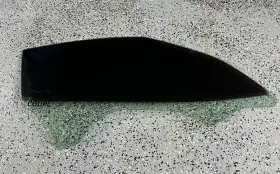 43r-011565 Chevrolet 2014-2019 Corvette C7 Coupe Right Passenger Front Door Window Glass Oem Tinted