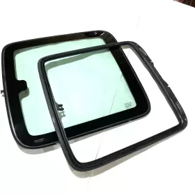5984362 Chevrolet 1999-2006 Silverado Quarter Glass Vent Window Rh With Frame Gmc Sierra