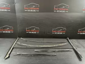 Dw1075 Chevrolet 84-96 Chevy Corvette Front Widnshield Trim Reveal Moulding Kit Set