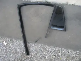 279-312l Dodge 07-12 Caliber Lh Rear Door Vent Glass With A/m Tint And Gasket 279-312l Dodge 07-12 Caliber Lh Rear Door Vent Glass With A/m Tint And Gasket