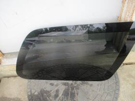 Dodge 55256352 98-03 Durango Rh Rear Quarter Glass Privacy Tint Without A/c
