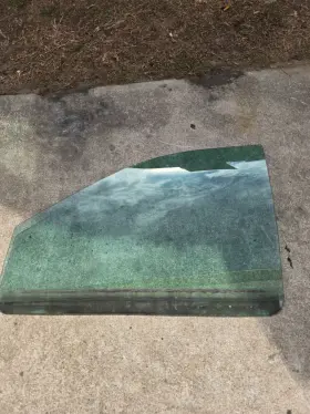 Dd10586gtn Dodge 2005 Grand Caravan Passenger Side Front Right Door Glass Dd10586gtn Dodge 2005 Grand Caravan Passenger Side Front Right Door Glass