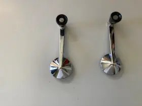 4133794 Fiat 124 Sport Spider Window Crank Handles 4133794 Fiat 124 Sport Spider Window Crank Handles