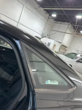 155802 Ford Used Left Quarter Glass Fits 2017 Focus Sdn Black Moulding Grade A