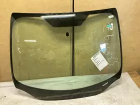 270-05697 Ford 13-18 Focus 2.0 Fwd Sedan Se Front Windshield Window Glass Oem B