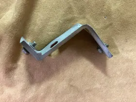 4020320-a Ford 1955 1956 1957 Thunderbird Orig. Rh Upper Door Pillar Bracket With Hardware 4020320-a Ford 1955 1956 1957 Thunderbird Orig. Rh Upper Door Pillar Bracket With Hardware