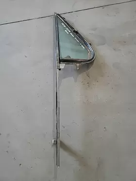 Ford 79 78 77 76 75 74 73 1973-1979 F100 F150 Bronco Rh Right Passenger Side Vent Window