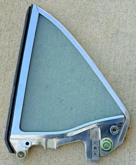 C7zz-7629711-b Ford Used Oem 1967-1968 Mustang Convertible Left Tinted Quarter Window