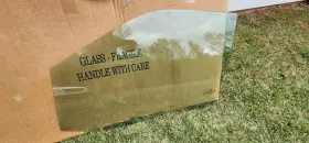 Dd13615 Ford F150 Front And Rear Window Lot Of 23 Windows Dd13615 Ford F150 Front And Rear Window Lot Of 23 Windows
