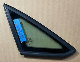 Ford Dq11871gty Pre-owned 2012-2018 Focus Sedan Drivers Side Rear Quarter Glass