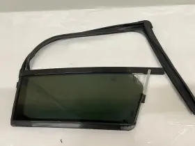 Dv11456ypy Ford 2009-2016 2017 2018 2019 Flex Rear Right Vent Window Glas Oem Dv11456ypy Ford 2009-2016 2017 2018 2019 Flex Rear Right Vent Window Glas Oem