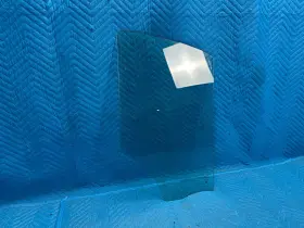 Ek4z-6121410-b Ford Transit 150 250 350 Low Roof Front Passengers Door Window Glass 15-25 Oem