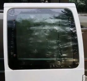 F8uz1542006bd Ford 98-14 E250 E350 4-hole Right Rear Back Door Fixed Window Glass F8uz1542006bd Ford 98-14 E250 E350 4-hole Right Rear Back Door Fixed Window Glass
