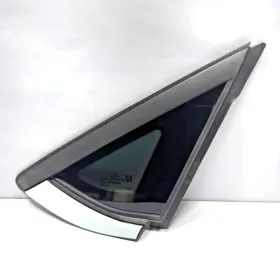 Lj8z5829726a Ford Oem 2021 - 2025 Mustang Match-e Rear Right Passenger Side Window Glass