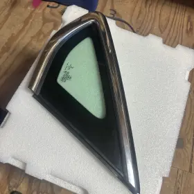 Ls73f29700bb Ford Fusion Rear Right Passenger Side Quarter Window Glass Oem 2013 - 2020