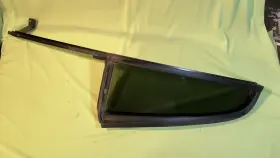 Xl14-7825829-8d Ford Lincoln Navigator Expedition Rear Left Back Door Side Vent Window Glass Xl14-7825829-8d Ford Lincoln Navigator Expedition Rear Left Back Door Side Vent Window Glass