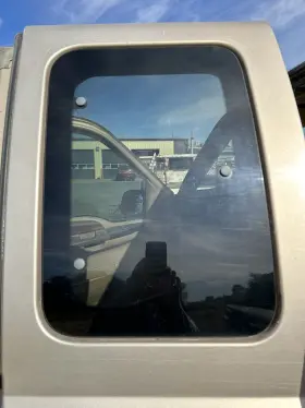 Yc3528255700 Ford 1999-16 F250 F350 Ext Cab Driver Side Rear Window Yc3528255700 Ford 1999-16 F250 F350 Ext Cab Driver Side Rear Window
