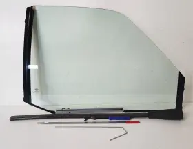 Dd08305gtyjj Fyg Fits Chevrolet Pickup C3500 93-00 4 Dr Crew Cab Passenger Side Front Door Glass Dd08305gtyjj Fyg Fits Chevrolet Pickup C3500 93-00 4 Dr Crew Cab Passenger Side Front Door Glass