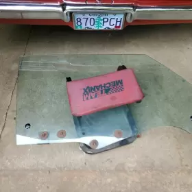 550-3470-8tr General Motors Original Rh Side Door Glass With 8 Holes Green Tint 70-72 Chevelle Gto Skylark