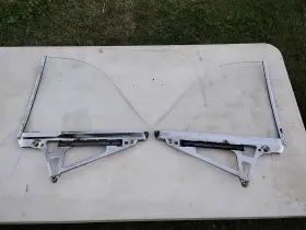 9704456 General Motors 9704457 64 65 Olds Cutlass 442 Chevelle Gto Convertible Rear Window Assembly Rh 9704456 General Motors 9704457 64 65 Olds Cutlass 442 Chevelle Gto Convertible Rear Window Assembly Rh