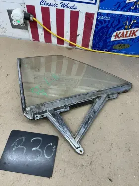 9704459 General Motors 65 1965 Gto Chevelle 442 Gs Malibu Skylark Cutlass Left Quarter Window Glass Oem