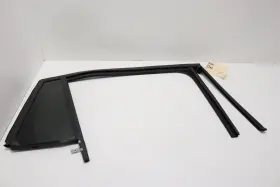 84087980 Gm 2016-2020 Buick Envision Rear Right Passenger Side Door Window Weatherstrip Oem