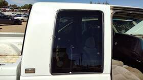 Gm Trucks 15720046 89-99 Chevy Silverado 1500 Passenger Right Rear Side Window Door Glass Oem Back