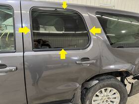 Gm Trucks Dd11166yp 07-14 Chevy Tahoe Driver Left Rear Side Door Glass Window Only