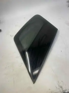 20786797 Gmc Used Left Quarter Glass Fits 2013 Terrain L. With Privacy Tint Opt Aj1 Gr