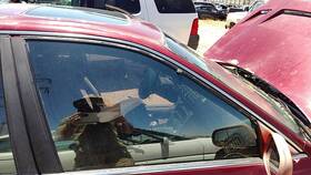 Honda 4321972 1994-1997 Accord Passenger Right Front Side Window Door Glass Oem