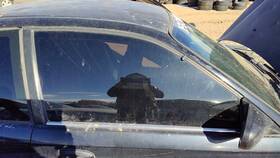 Honda 4835070 1996-2000 Civic Passenger Right Front Side Window Door Glass Coupe Oem