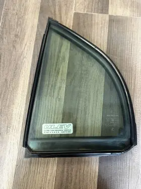 73455-s5a-j21 Honda 01 02 03 04 05 Civic 4d Sedan Left Rear Door Vent Glass Quarter Window Oem 73455-s5a-j21 Honda 01 02 03 04 05 Civic 4d Sedan Left Rear Door Vent Glass Quarter Window Oem