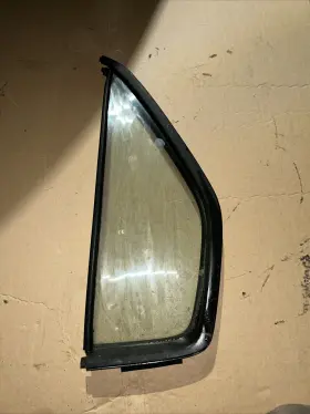 73455s9a900 Honda 2002-06 Crv Left Quarter Glass Oem