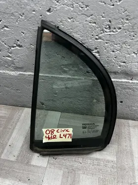 73460-s04a Honda 96-00 Civic Left Rear Corner Glass Vent Window 4 Door Sedan 97 98 99