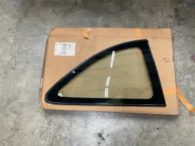 73500-sr8-a01 Honda 1993-1995 Civic 2 Door Dx Ex Passenger Side Rear Quarter Glass 73500sr8a02 73500-sr8-a01 Honda 1993-1995 Civic 2 Door Dx Ex Passenger Side Rear Quarter Glass 73500sr8a02