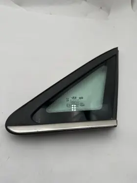 584183 Hyundai 2013-2017 Elantra Quarter Glass Window Right Passenger Side Oem