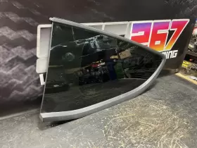 87810-2m000 Hyundai 2010-2016 Genesis Coupe Driver Rear Quarter Glass Vent Lh Oem Used